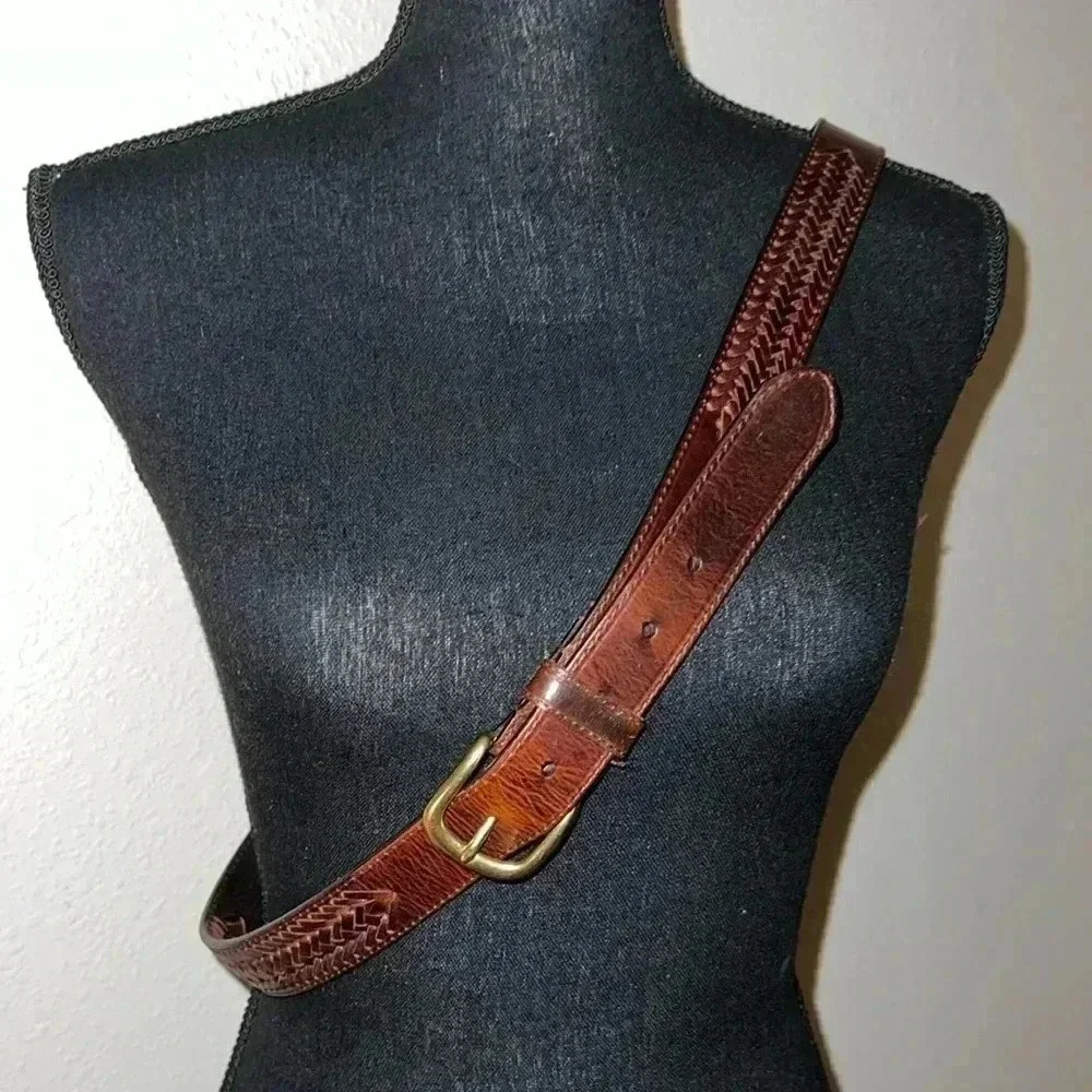 Men’s Brown Leather Braided Solid Belt with Solid Brass Buckle Size 42